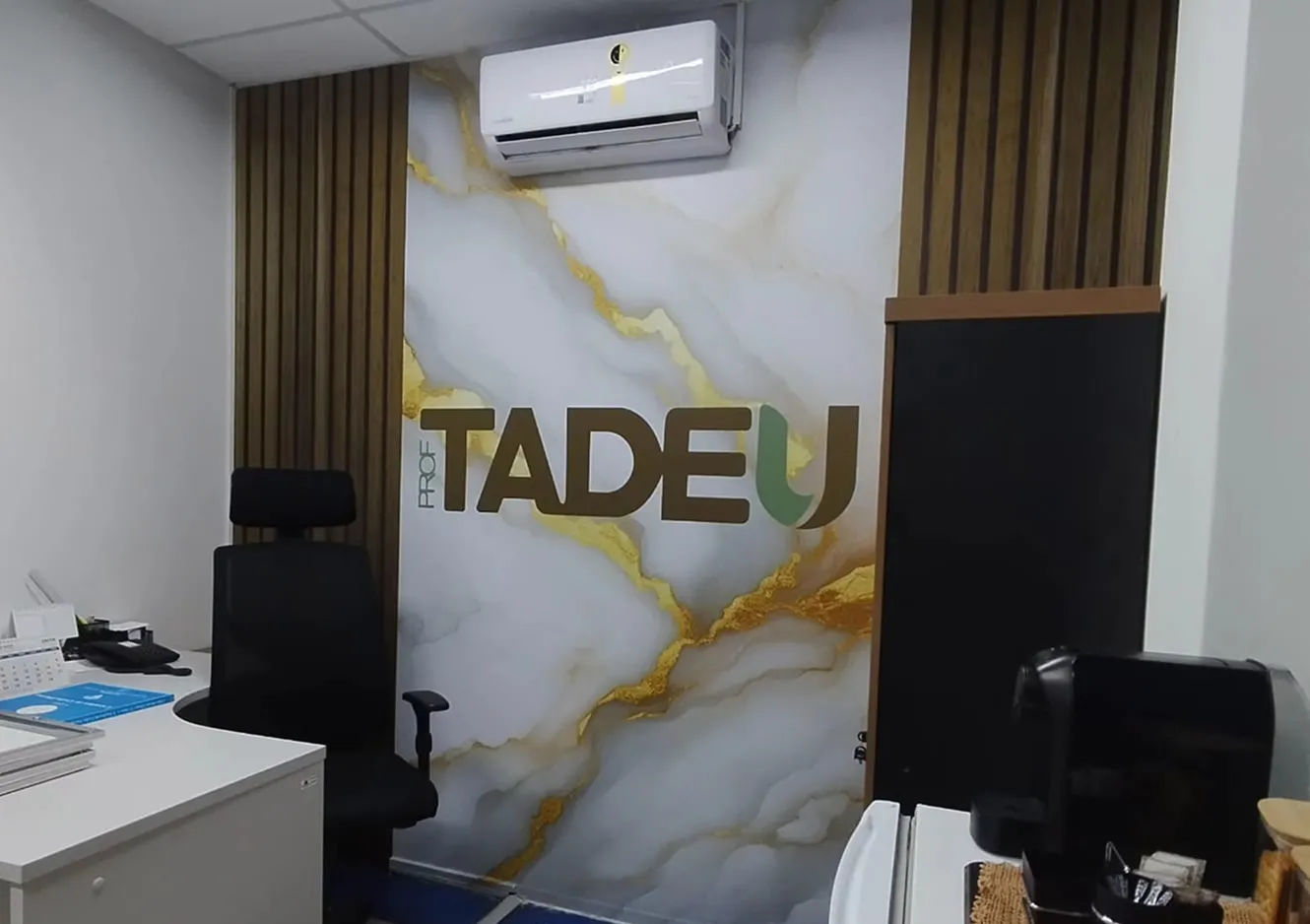 Adesivagem e Envelopamento